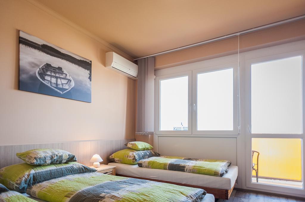 Milan Apartmanok Siofok Exterior photo